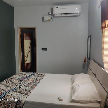 Lee Homestay Hampi Exterior foto