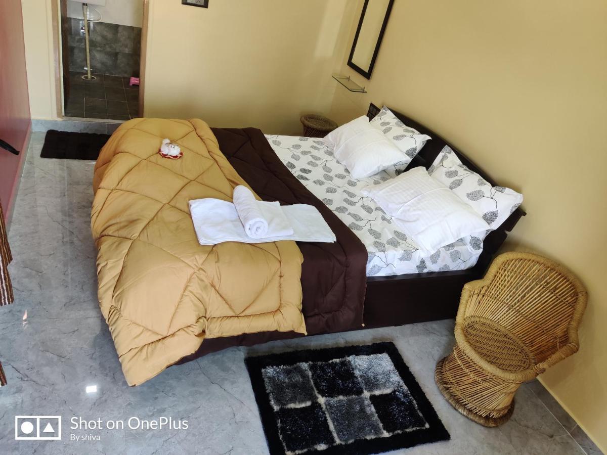 Lee Homestay Hampi Exterior foto