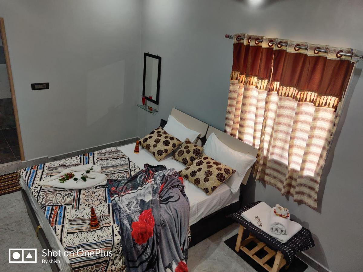 Lee Homestay Hampi Exterior foto