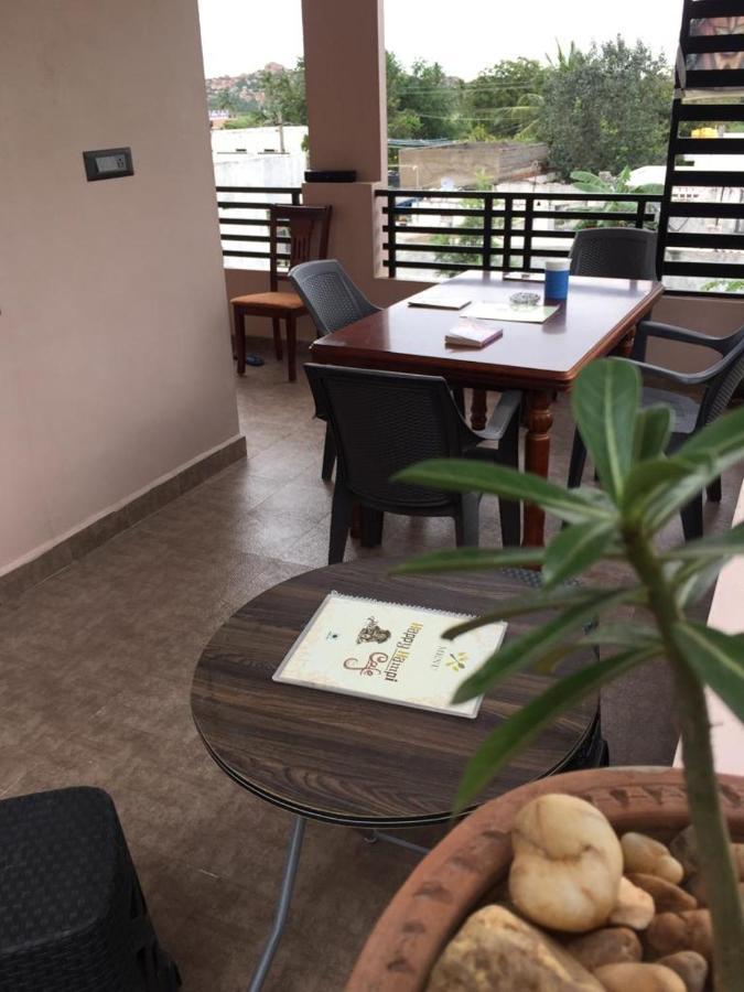 Lee Homestay Hampi Exterior foto